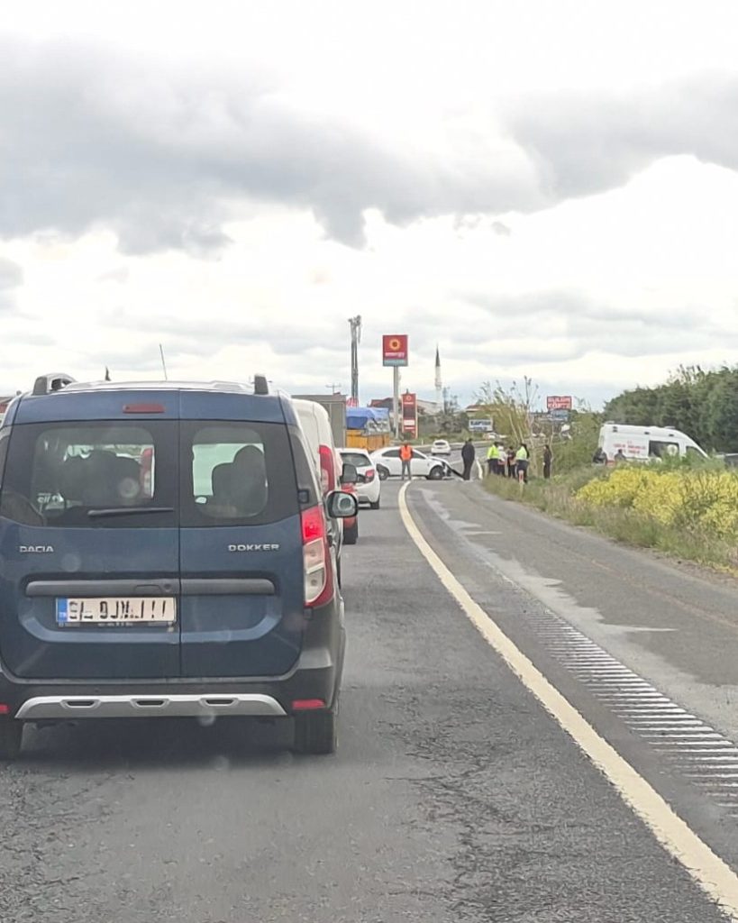 682662197_18095790722116370_1847506795150547352_n-819x1024 3 Günlük Tatil Yoğunluğu Kazaları Beraberinde Getirdi